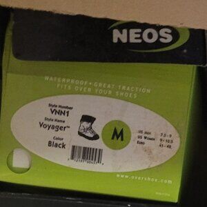 NEOS Voyager M non-insulated overshoe